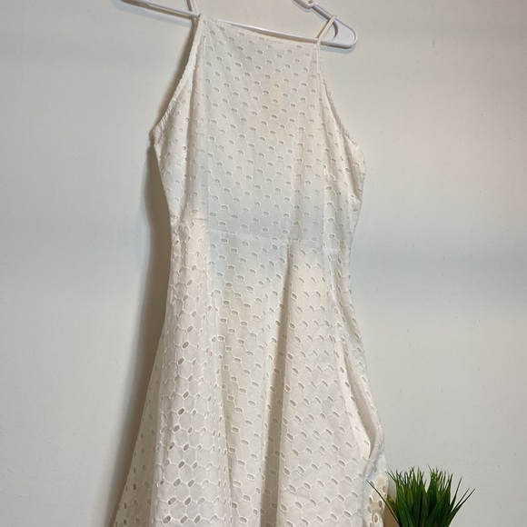 Elsey Cotton Eyelet Mini Dress NWT​ - Picture 4 of 7